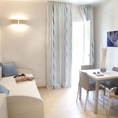 Marina Beach Suite Hotel 리미니 외부 사진