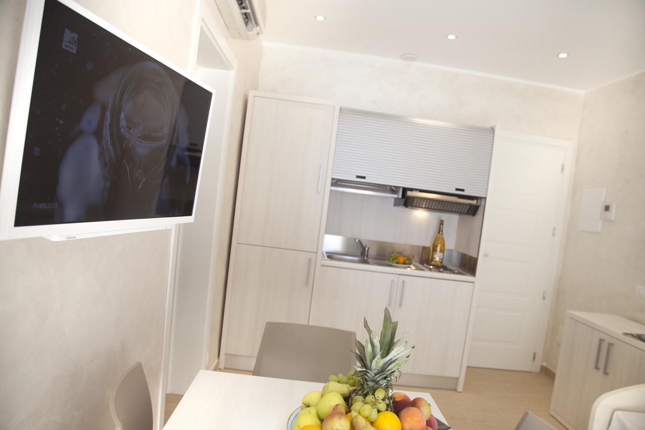 Marina Beach Suite Hotel 리미니 외부 사진