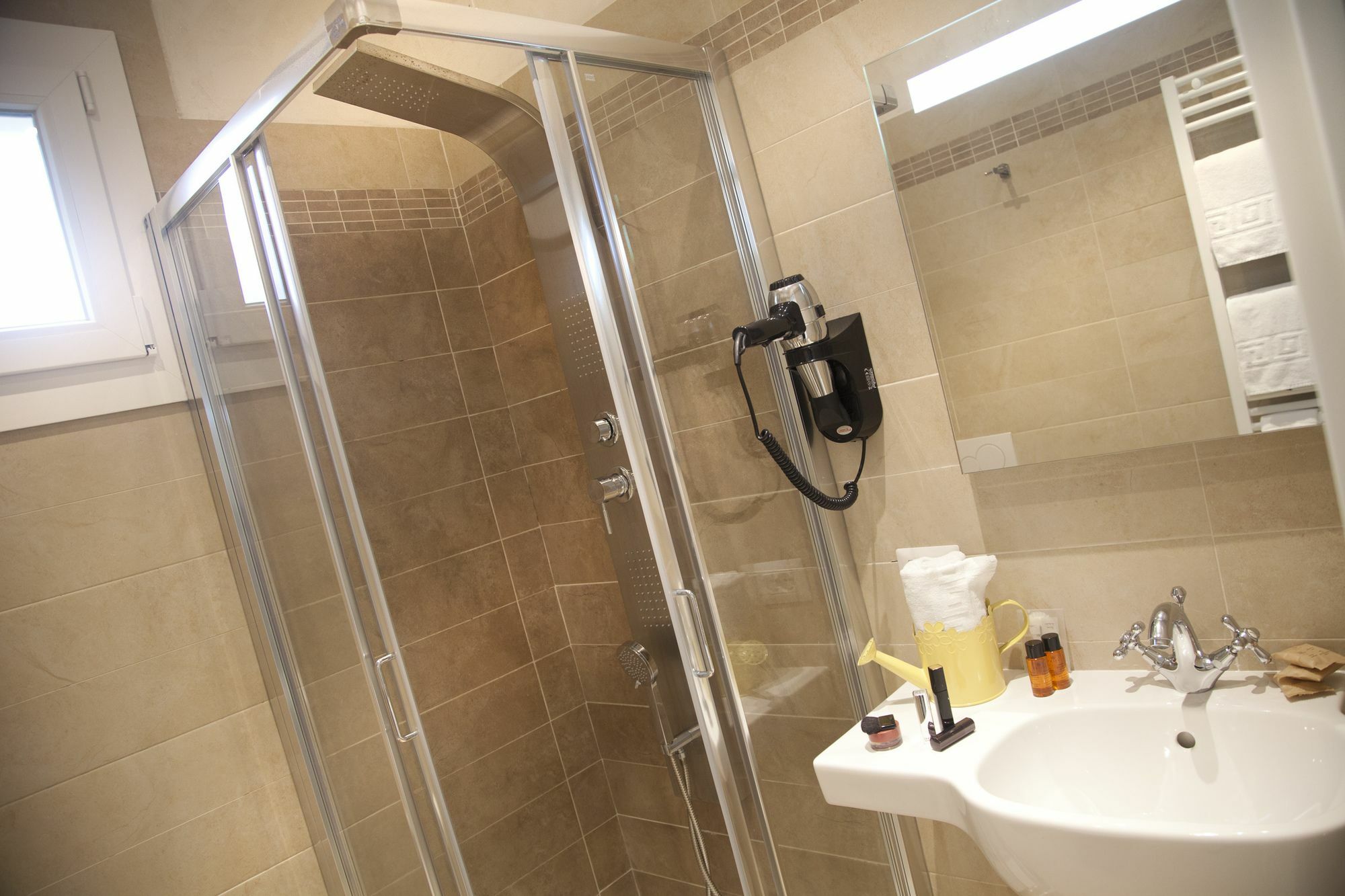 Marina Beach Suite Hotel 리미니 외부 사진